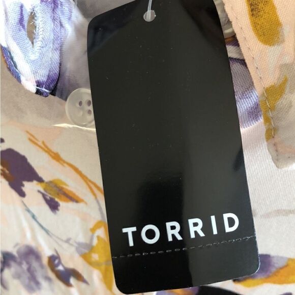 NWT Torrid Midi Dress Floral Tiered Ruffled
Stretch Gold/Purple Size 1 1X 14-16 - Picture 14 of 15